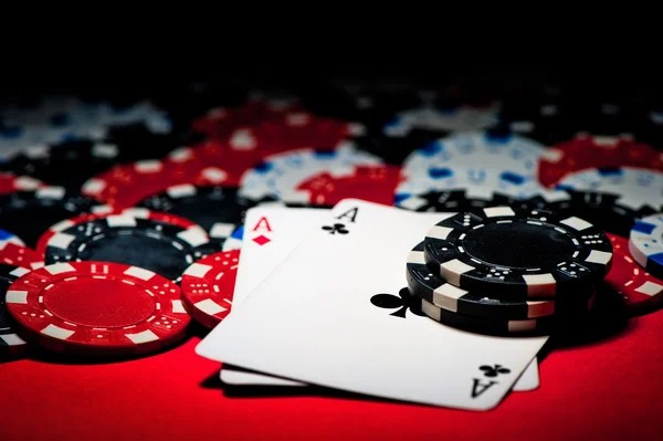 rutinqq live dealer blackjack table on mobile phone